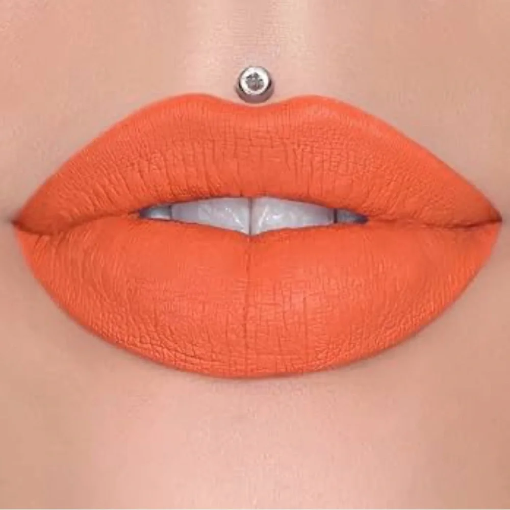 Jeffree Star ⭐️ Rare Velour Liquid Lipstick in Tangerine Queen 🍊